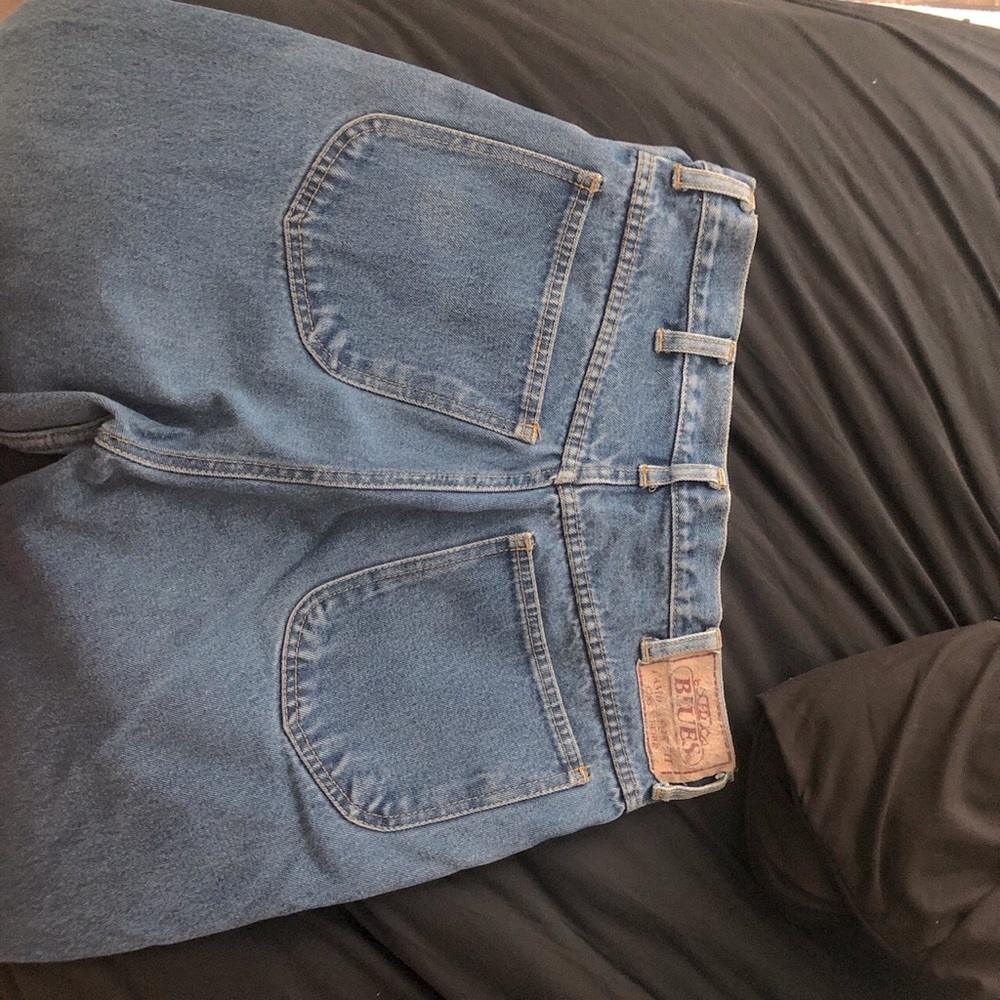 High waisted, vintage mom jeans